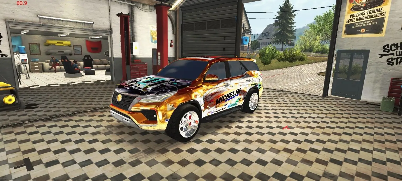 Gold Rally SUV